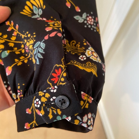 Black dress with multi colored floral design - Picture 2 of 6